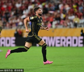 38岁吉鲁美国失意归来！3百万年薪仅进5球，重返法甲能否逆袭？